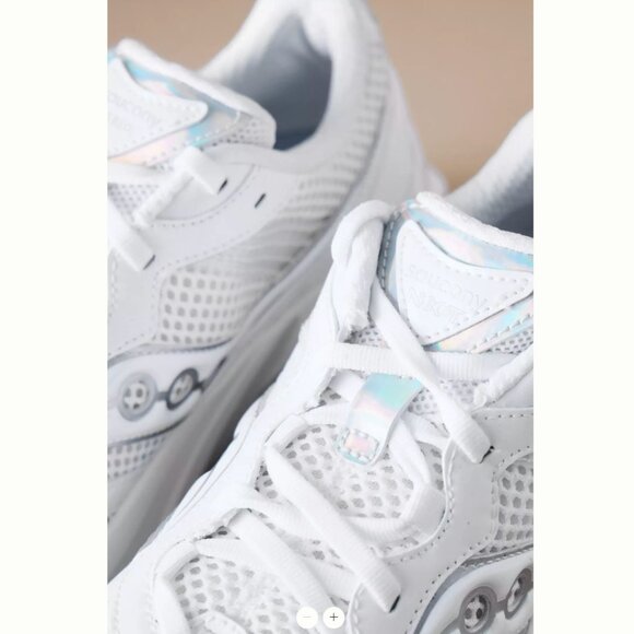 Saucony Grid NXT Trainers Sneakers - Picture 9 of 11